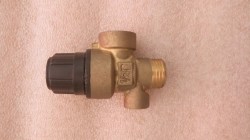 Клапан предохранительный Ariston T2/TX 23MI/FI / Microsystem 998447
