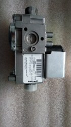 Газовый клапан Honeywell VK4105G 1070