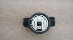 Датчик протока воды Honeywell C7195A2001B 