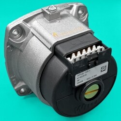 Циркуляционний насос Saunier Duval ThemaСlassic F 25 турбо (0020207132) (Wilo INTSD15/6.7-1) с 2015 года