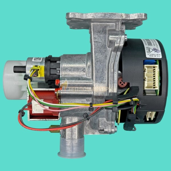 Радиальный вентилятор Viessmann Vitodens 200-W B2HB / вентилятор Viessmann Vitodens 222-W B2LB с газовым клапаном iNR77MF (7865437)